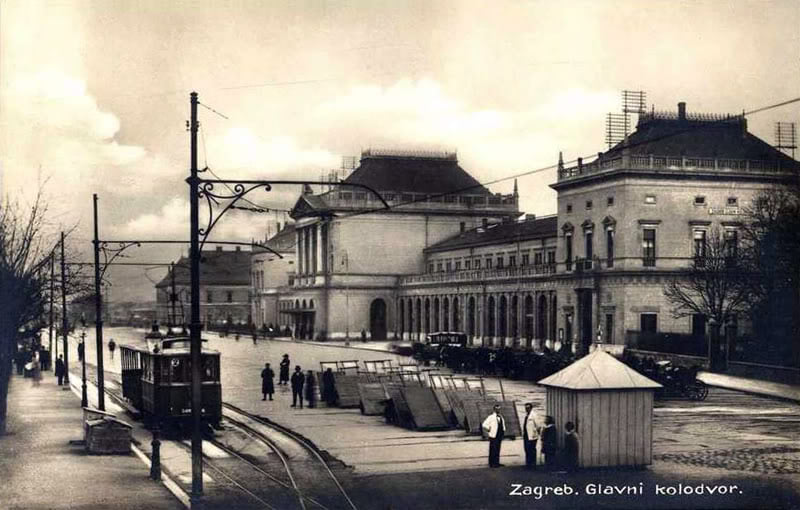 Tramvajska stanica na zagrebačkom Glavnom kolodvoru oko 1925. godine